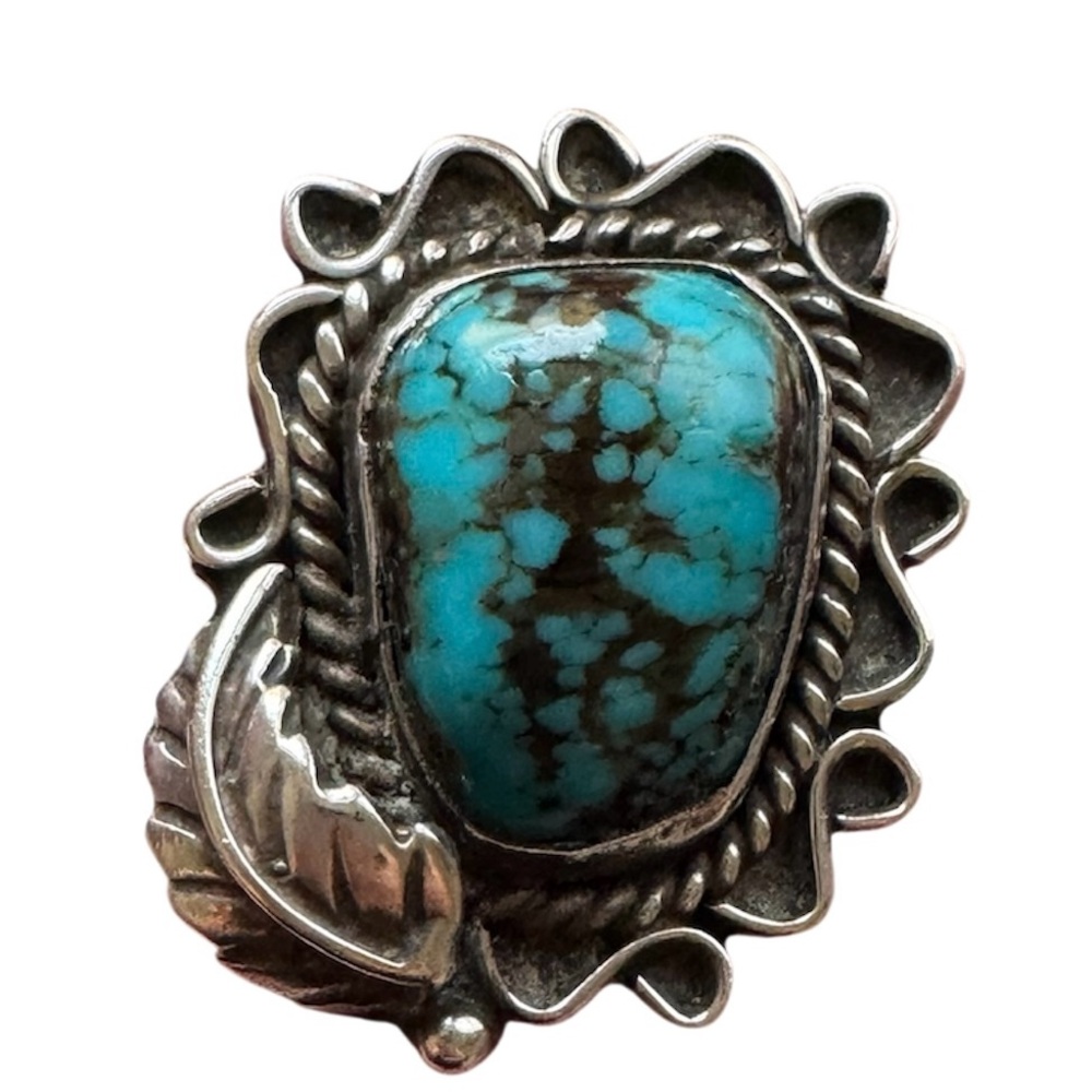 Antique Navajo Turquoise and Silver Women's Ring size 7